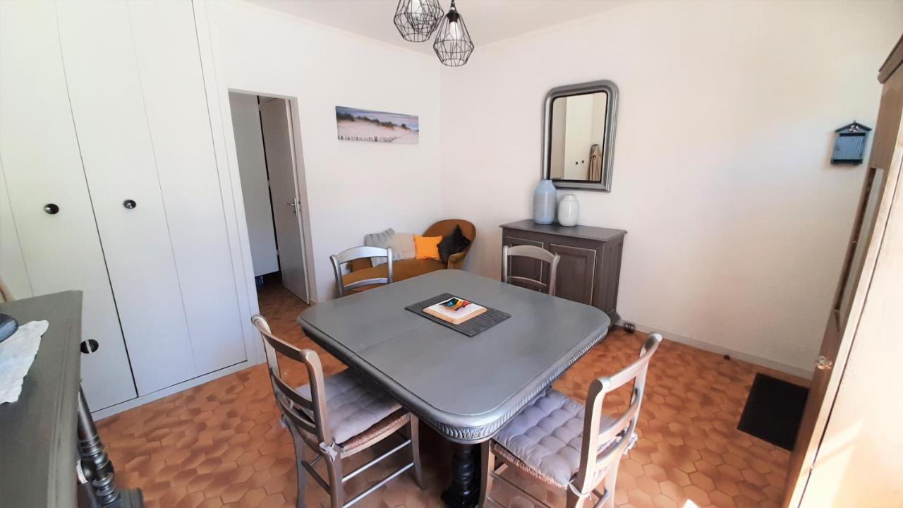 Charmante Maison De Ville Avec Jardin - 2 Chambres - 5 Pers Saint-Jean-de-Monts Eksteriør billede